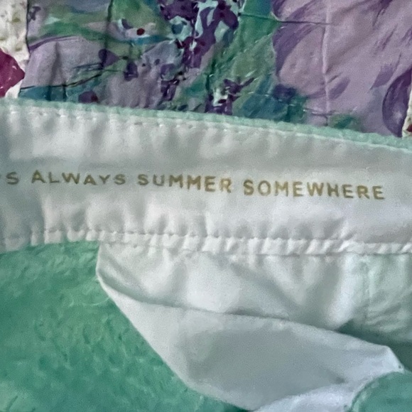 Lilly Pulitzer Buttercup Short. Size 4. Minty green. 100% cotton. Scalloped hem. - Picture 8 of 10